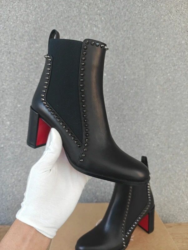 Christian Louboutin - Out Line Spikes 70 Black